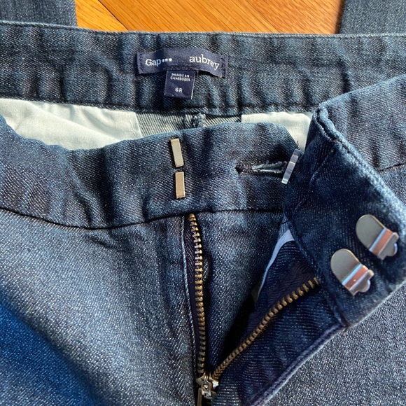 Gap aubrey size 6R. - Picture 3 of 6